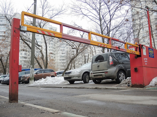 Парковка в Москве на новогодние праздники 2023